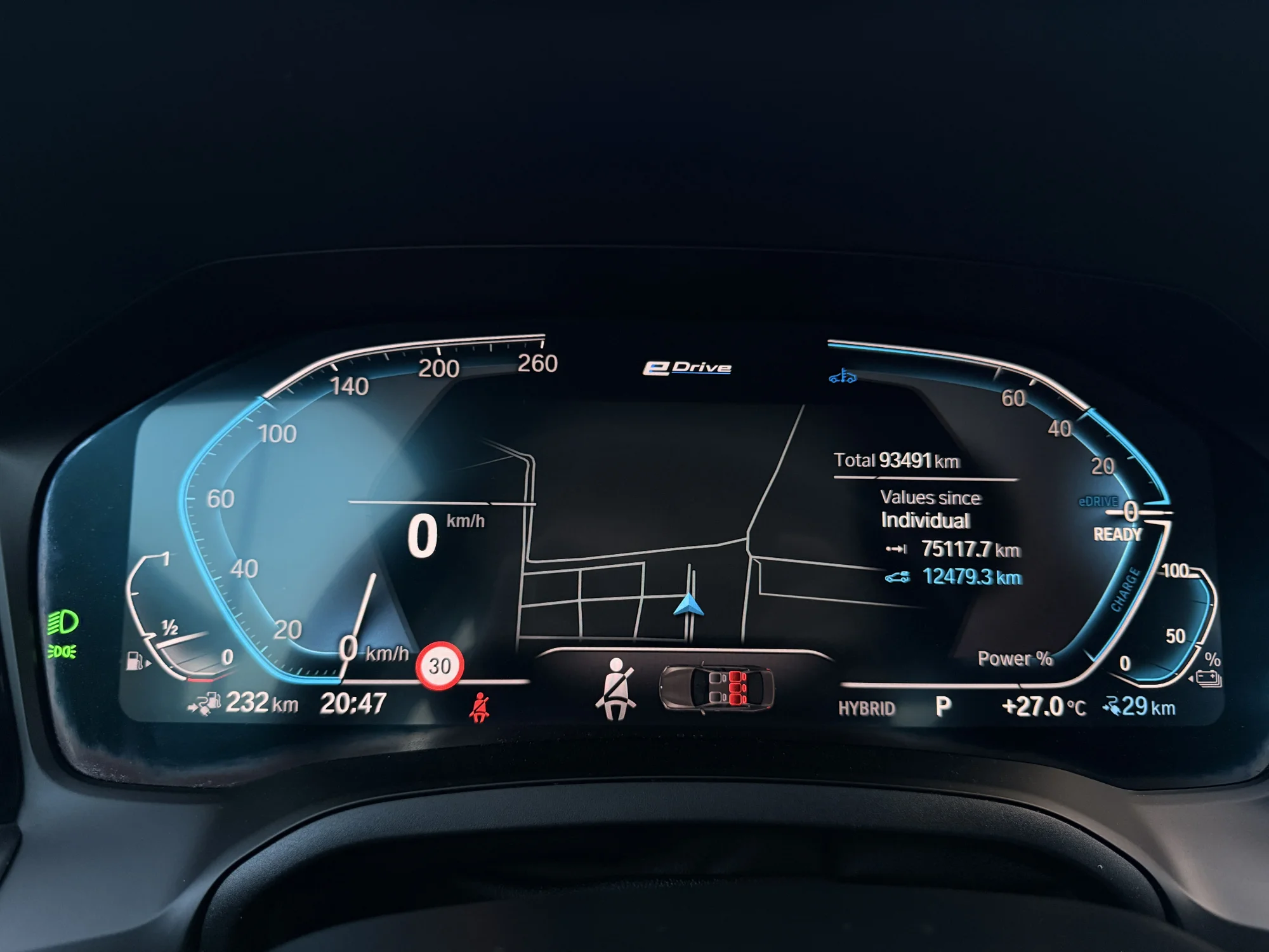BMW 320e G20 plug-in hybrid 2022 — foto 6