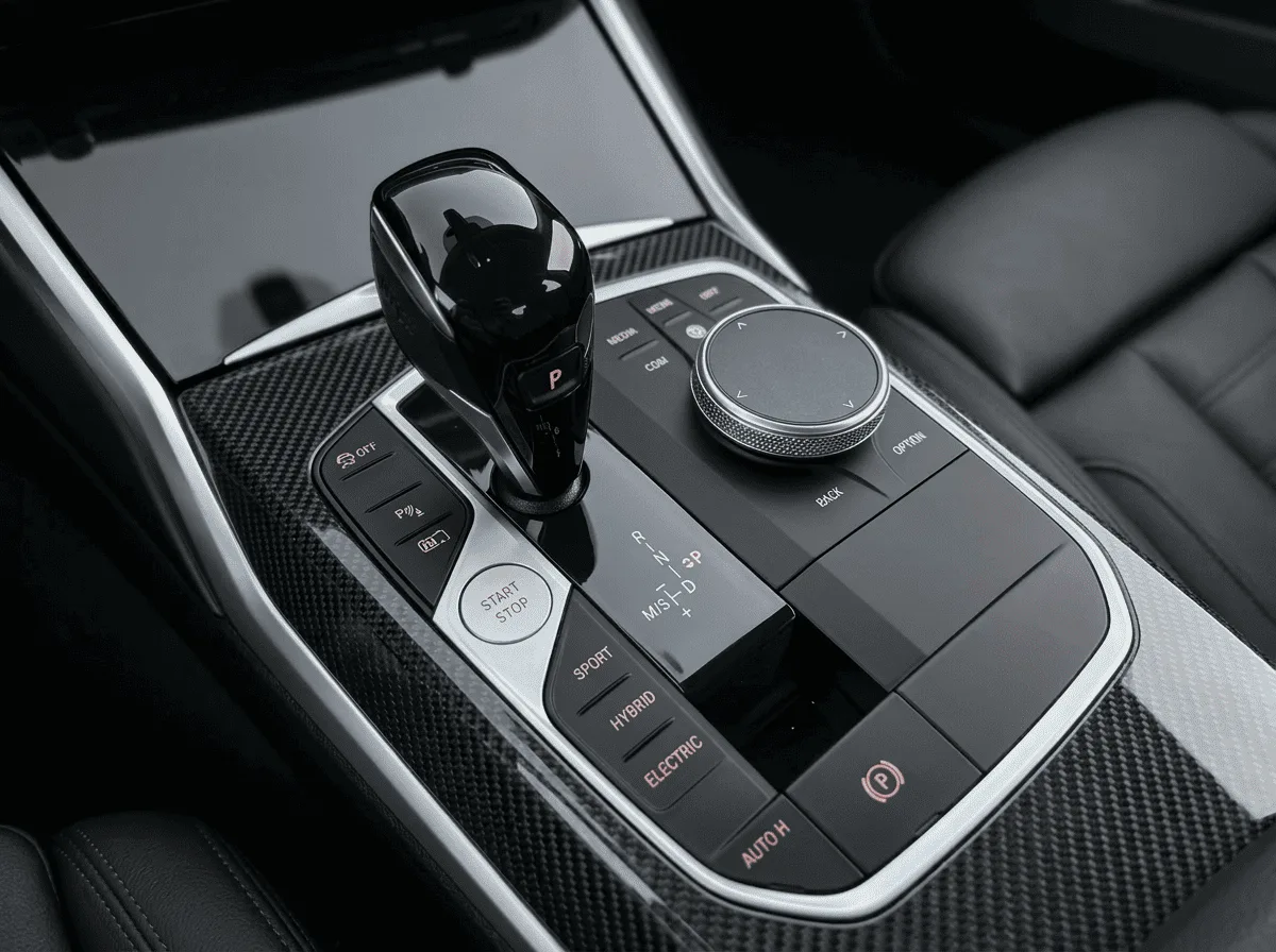 BMW 320e G20 plug-in hybrid 2022 — foto 12